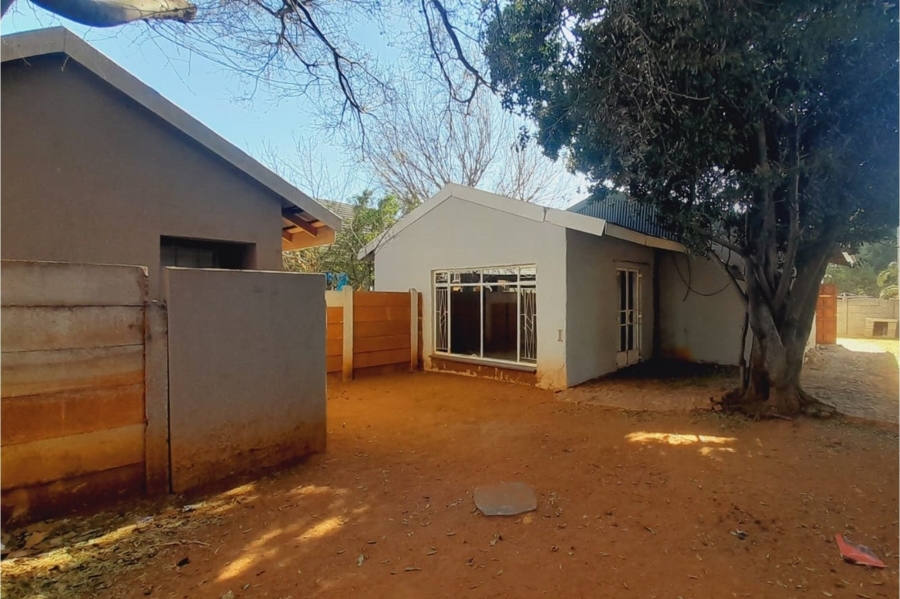 3 Bedroom Property for Sale in Flamwood North West